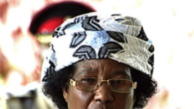 Banda, Sirleaf Pave Way for More African Female Leaders
