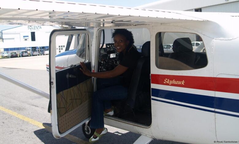 Spreading their wings – DW – 03/11/2013